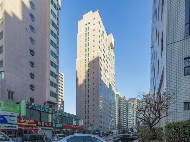 舟山商业地产泡沫pu雕塑厂家